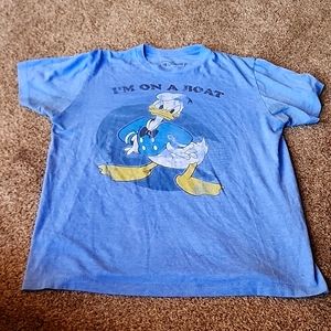 Disney graphic t shirt